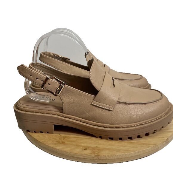 Torrid Women 9.5 WW Beige Sling Back Lug Loafers Gold Hardwear Preppy Chunky - Picture 4 of 9